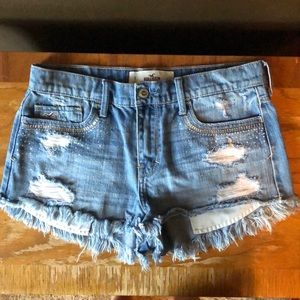 HOLLISTER SHORTS